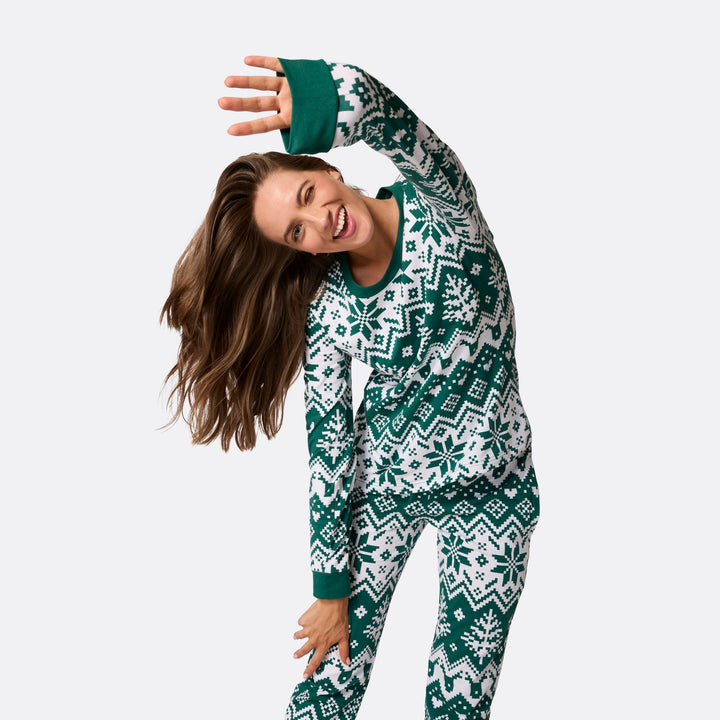 Pyjama de Noël femme en tricot - vert